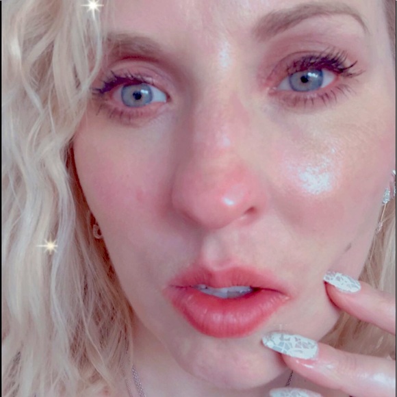 My style thanks for browsing my closet! ☀️💛☀️💛☀️ - Picture 2 of 16